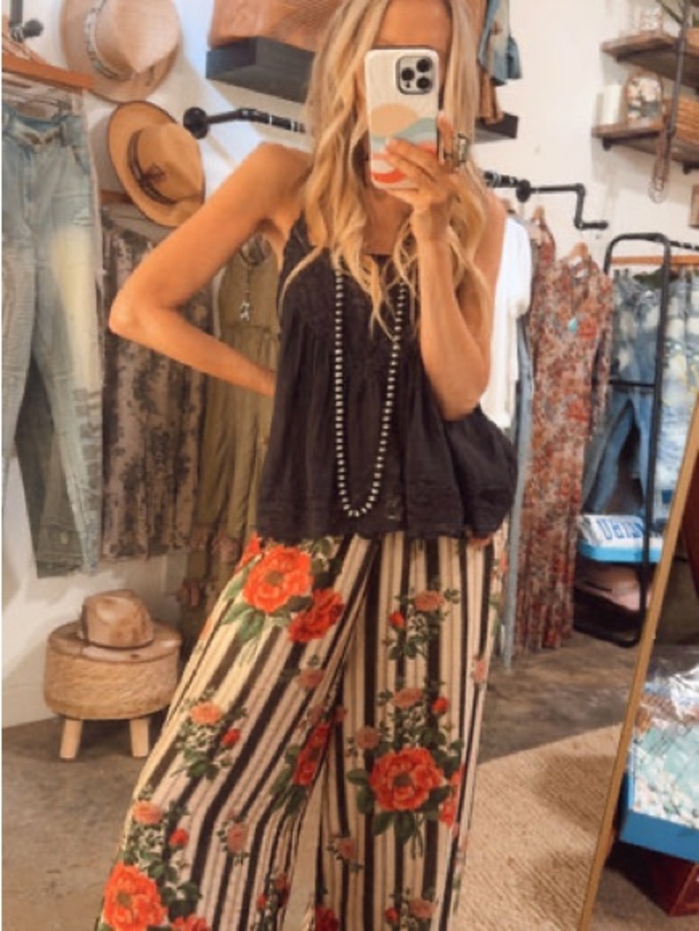 Jaded Gypsy Star Dreamer Pants in the Rose colorway